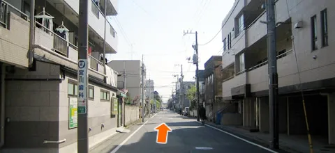 ⑨350ｍほど直進します