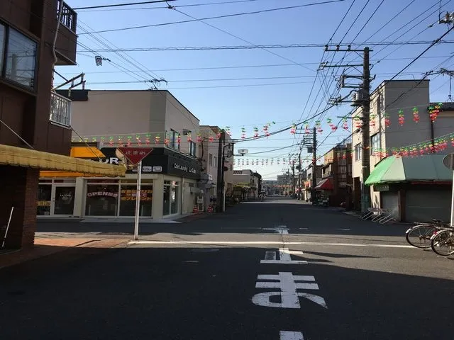 ⑦2つ目の左角の2階が＜京町歯科医院＞です