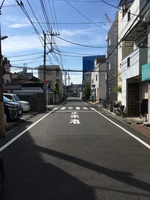 ④突き当りまで直進してください（150ｍ）